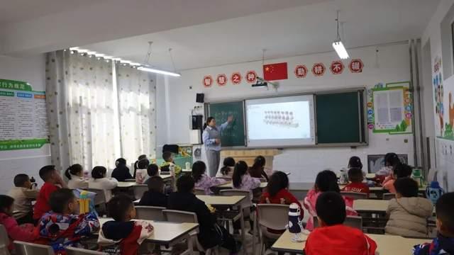 校园开放日｜萌娃走进英华学校，解锁幼小衔接正确打开方式！