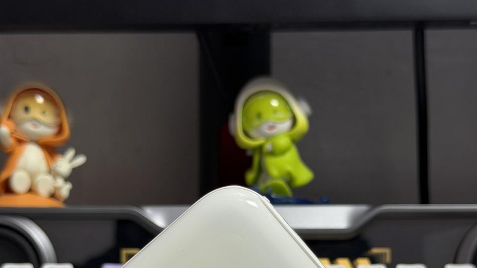 百元档卷疯了！西圣PB-S半固态充电宝，实测真的顶