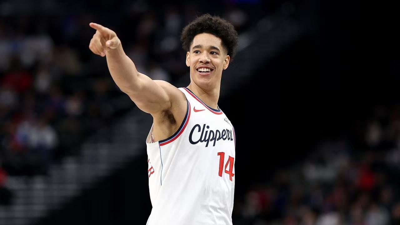 小卡41+8+4断！快船轻取森林狼，赢球谁是关键？湖人躺赢