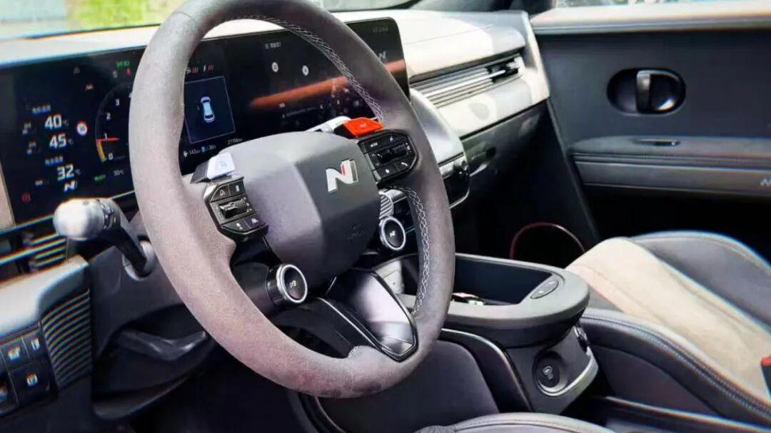 试驾现代IONIQ 5 N：把燃油性能车的快乐装进电车躯壳