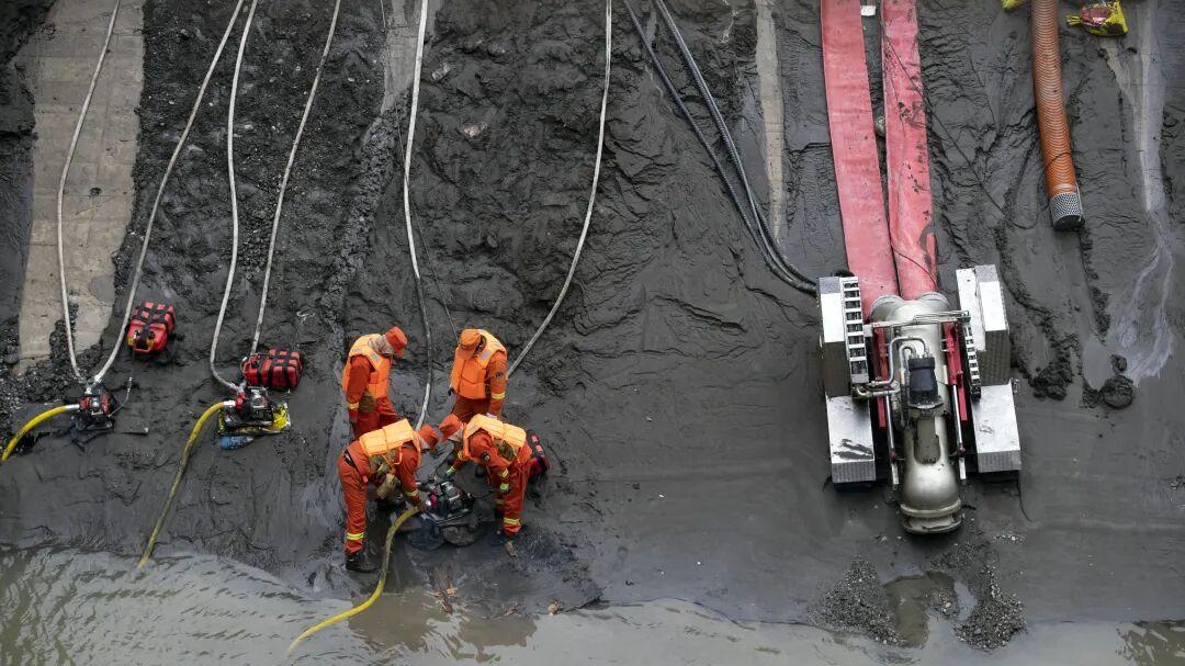 事故案例 | 某矿业透水亡人事故调查报告公布：曾被责令停工仍擅自施工，违规爆破酿悲剧……