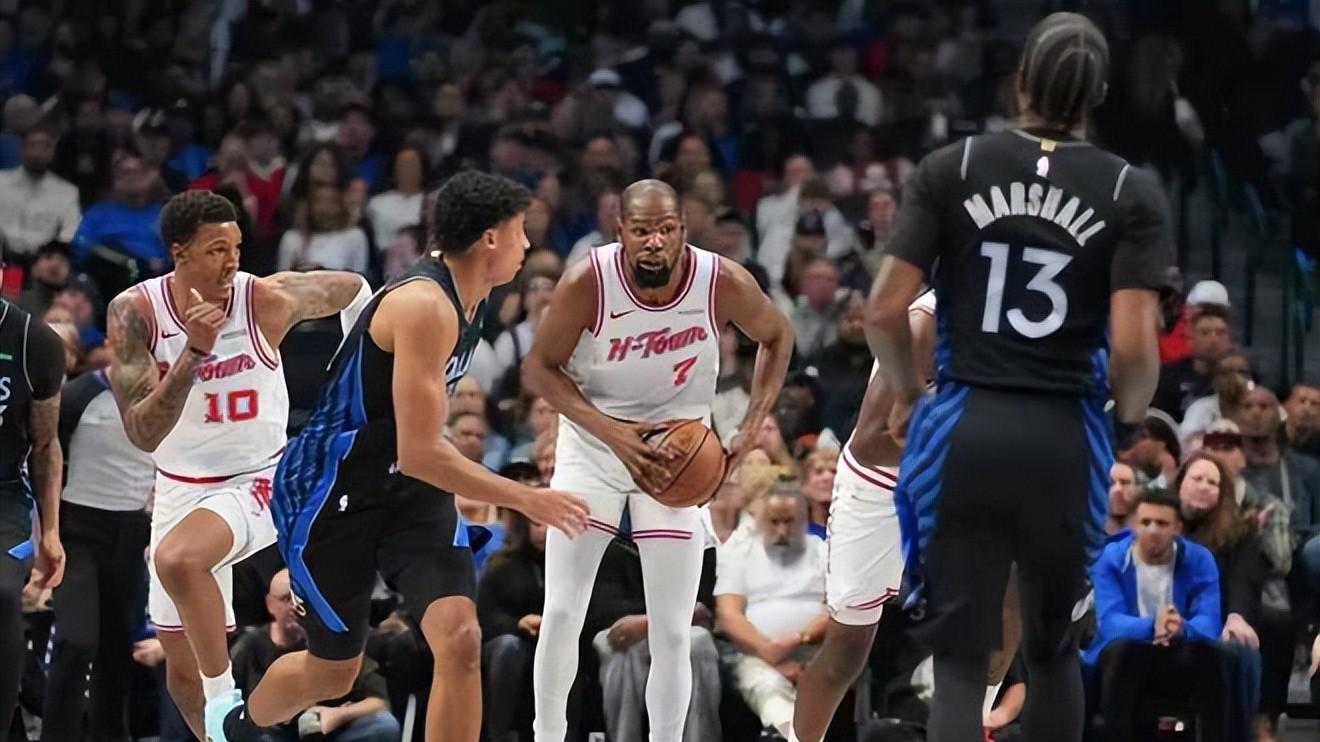 申京伤退杜兰特独木难支，浓眉打爆禁区，乌杜卡后知后觉为时已晚