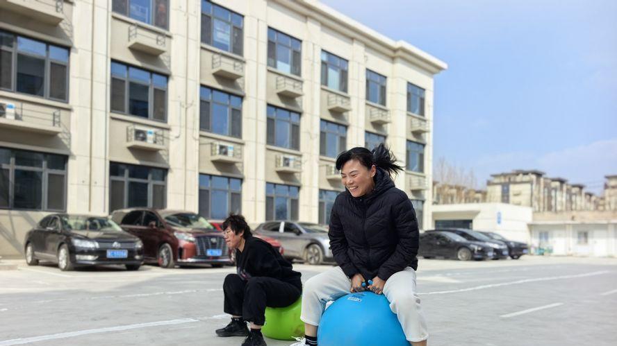 桓台县起凤镇中心卫生院：趣味运动会庆“三八”