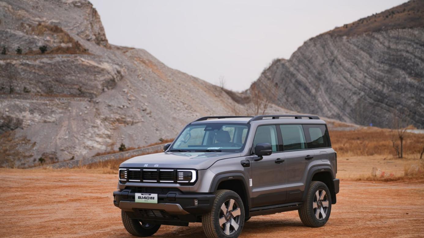 选新能源硬派SUV，别只看“硬”，更要看“稳”