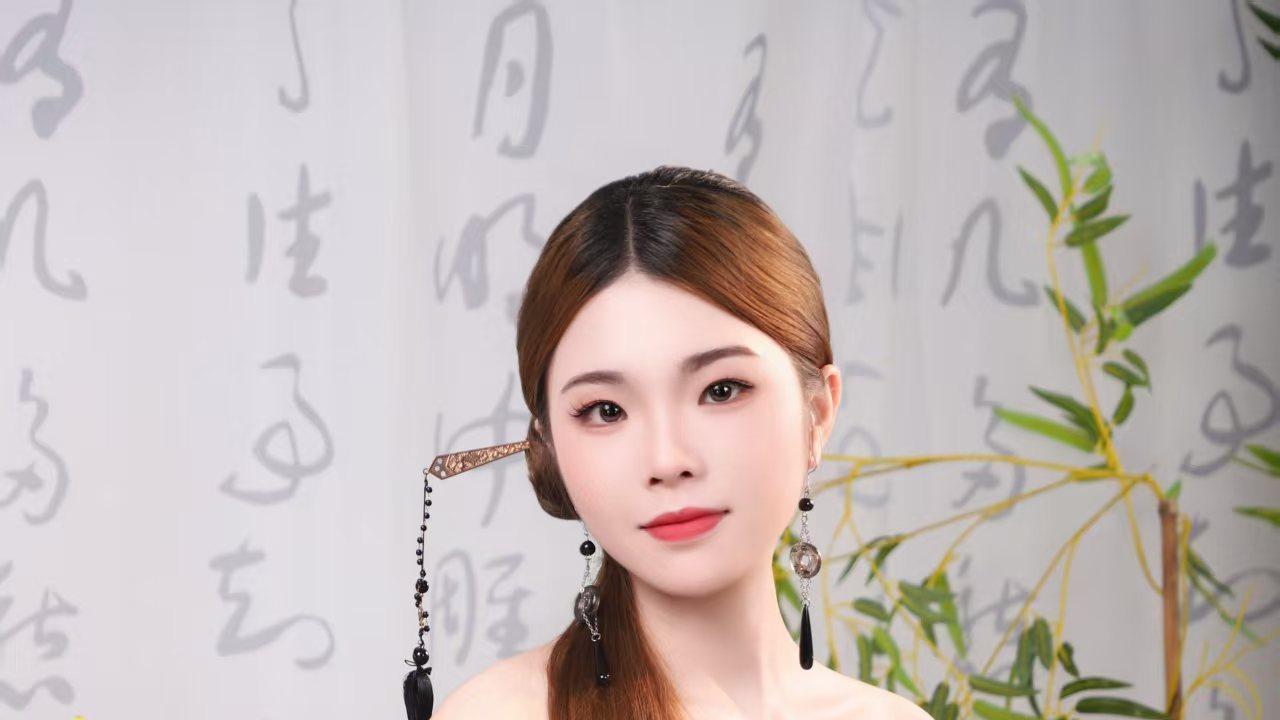 豆豆：用镜头捕捉时光，用自信诠释美丽