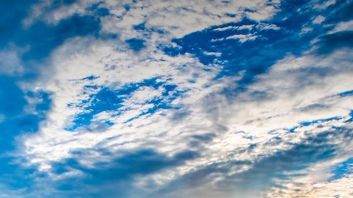 这种关系，比恋爱更容易让人着迷，有无数人沉浸在其中过