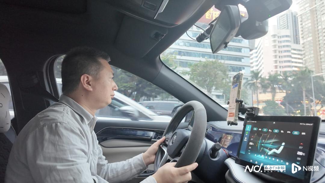 广州网约车司机春运见闻：搭载海外游客品味广货热潮​