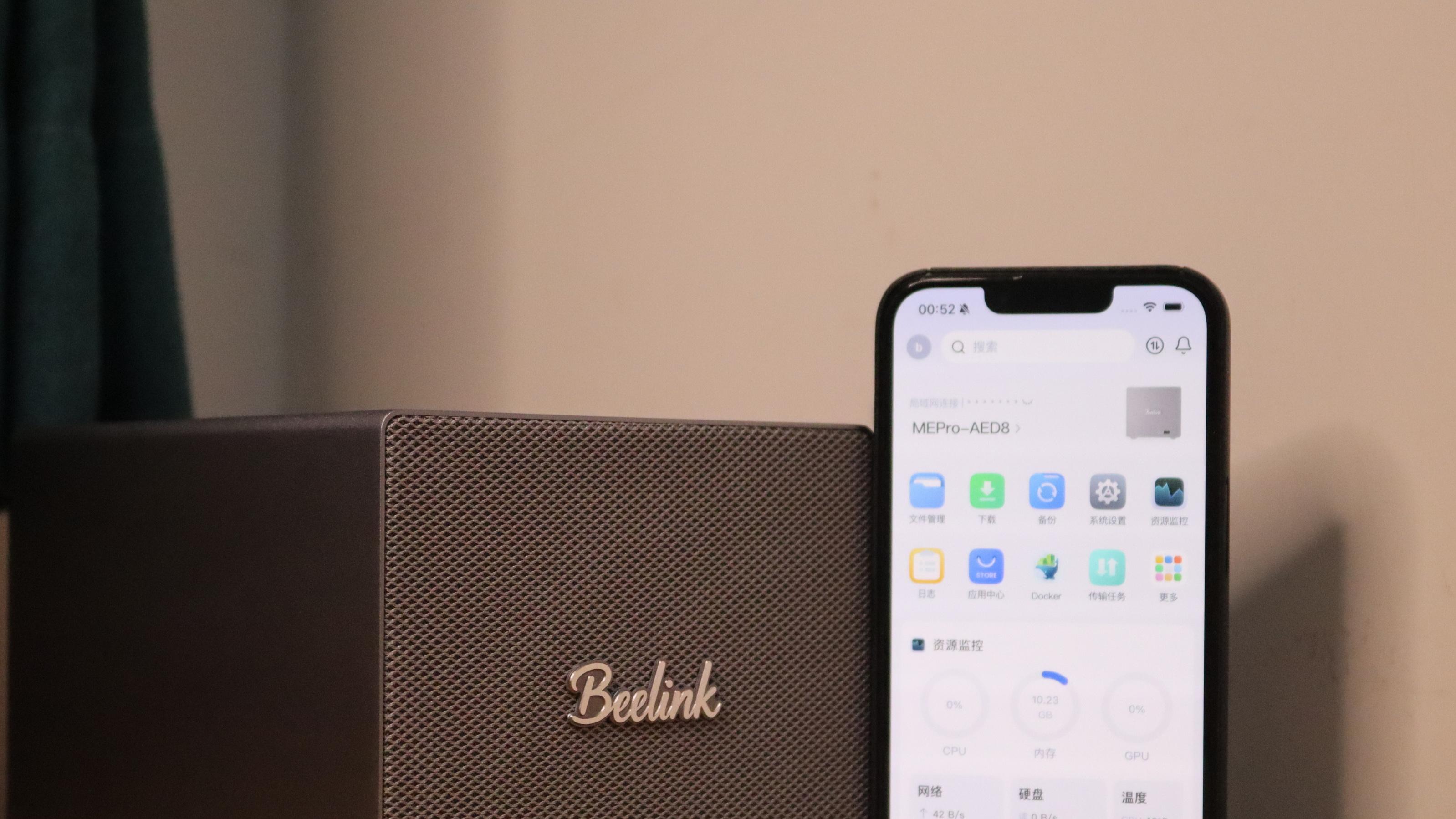 精致的不像NAS，它可能是飞牛OS的完全体：零刻MEPro测评报告