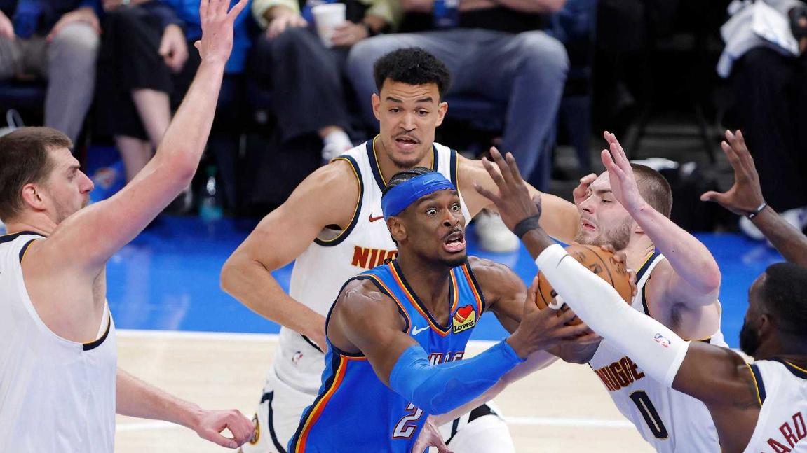 悬念不大了！三位超巨退出竞争，小卡或进一阵，赛季最佳阵容圈定