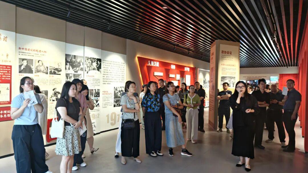 荆门市掇刀区开展“清风润掇 廉洁齐家”家庭助廉活动