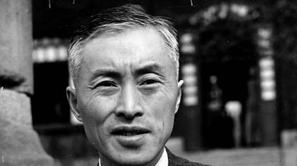 逃台飞机超重，陈立夫劝阎锡山少带几箱黄金，谁知阎锡山断然拒绝