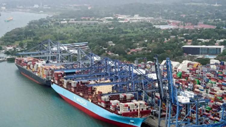 运河咽喉被夺，长和血亏！美国“港口围堵”终于伸到拉美