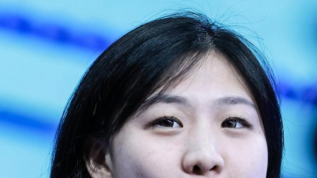 唐钱婷在女子100米蛙泳决赛1分05秒93获冠军 杨畅获亚军