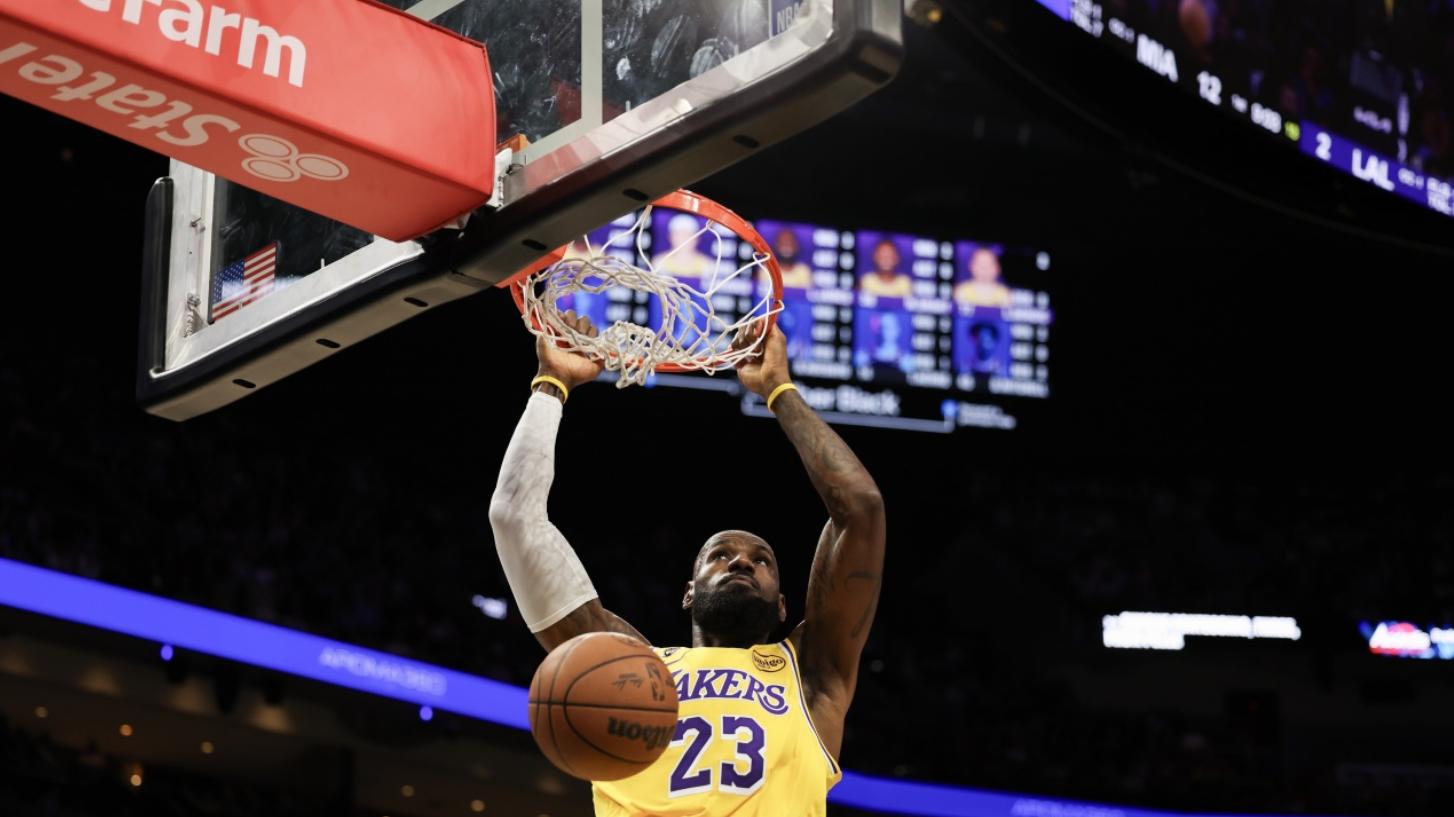 湖人9连胜终结！詹姆斯准三双难救主，东契奇空砍32分，湖人110-113惜败活塞！