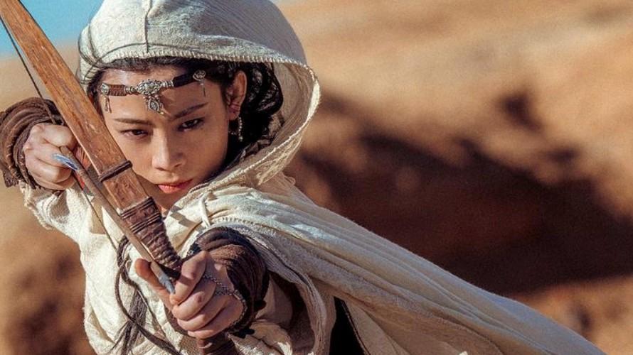 从头到脚都可替？《镖人》陈丽君这两个镜头，让多少流量明星汗颜