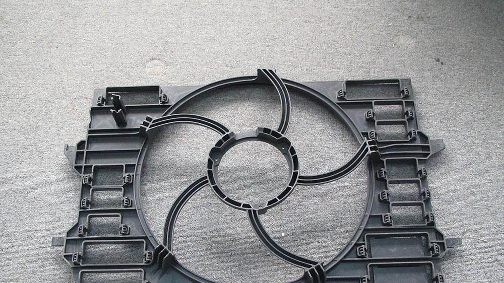 空调机外壳手板加工案例-齐乐手板