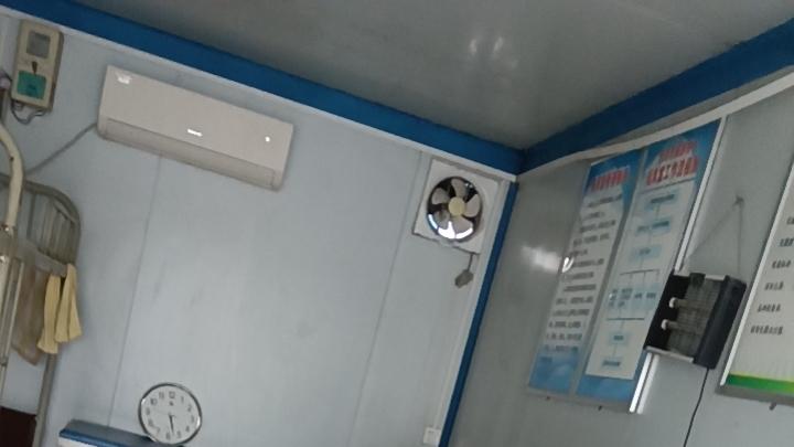 开学第一天保健室的忙碌与思考