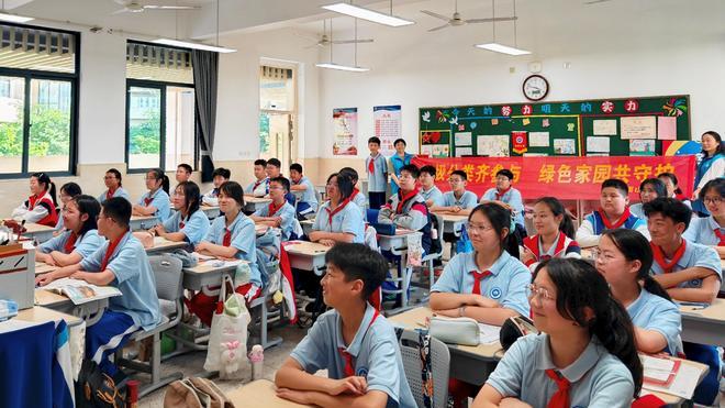 垃圾科学分类 绿色陪伴成长——南京江北新区顶山街道开展垃圾分类进校园主题活动