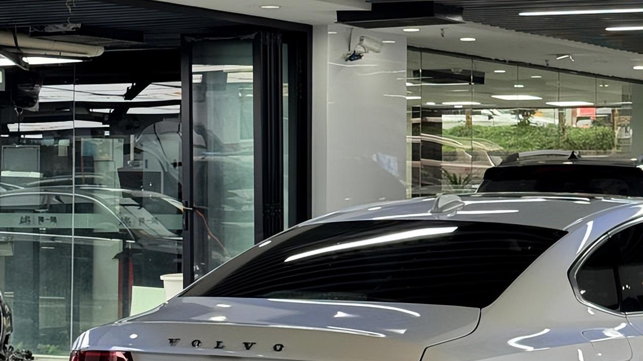 汽车车窗膜十大品牌排行，防晒车窗膜品牌排名前十谁才是真王者？