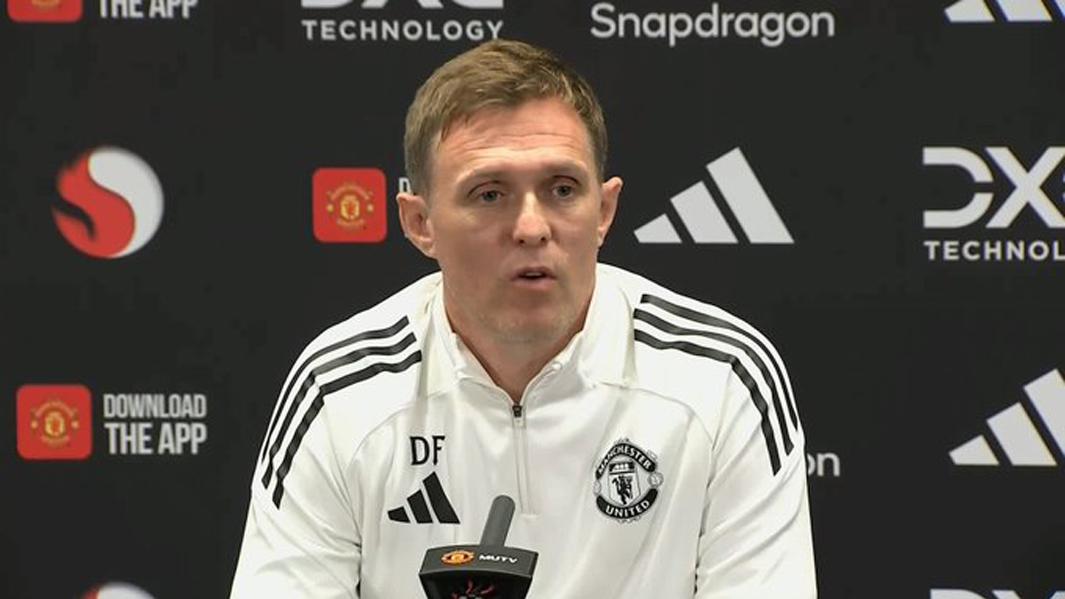 英超末轮悬念！曼联临时主帅弗莱彻携双核回归，亲证征询弗爵获支持