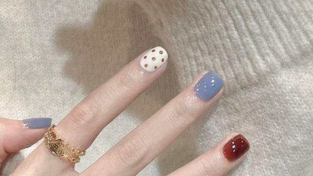 短甲可爱风：马卡龙色块拼贴，童趣不幼稚