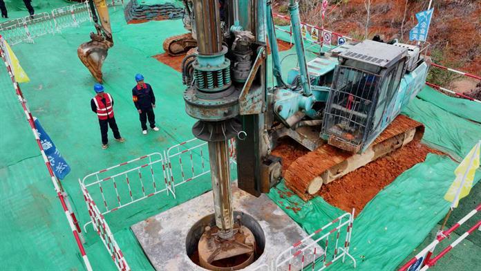 闽赣背靠背联网工程（福建侧）正式开工