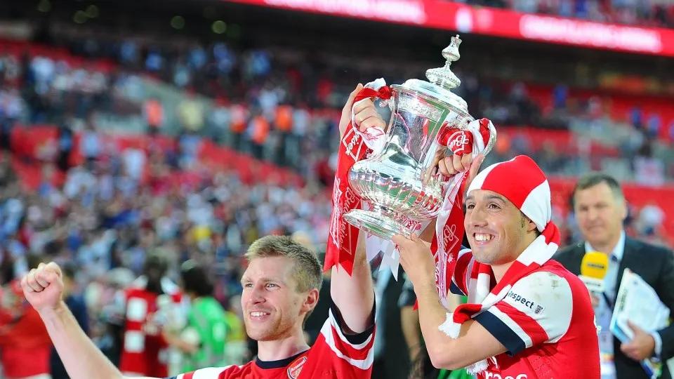 功勋告别！默特萨克八年耕耘后，今夏将卸任阿森纳青训主管