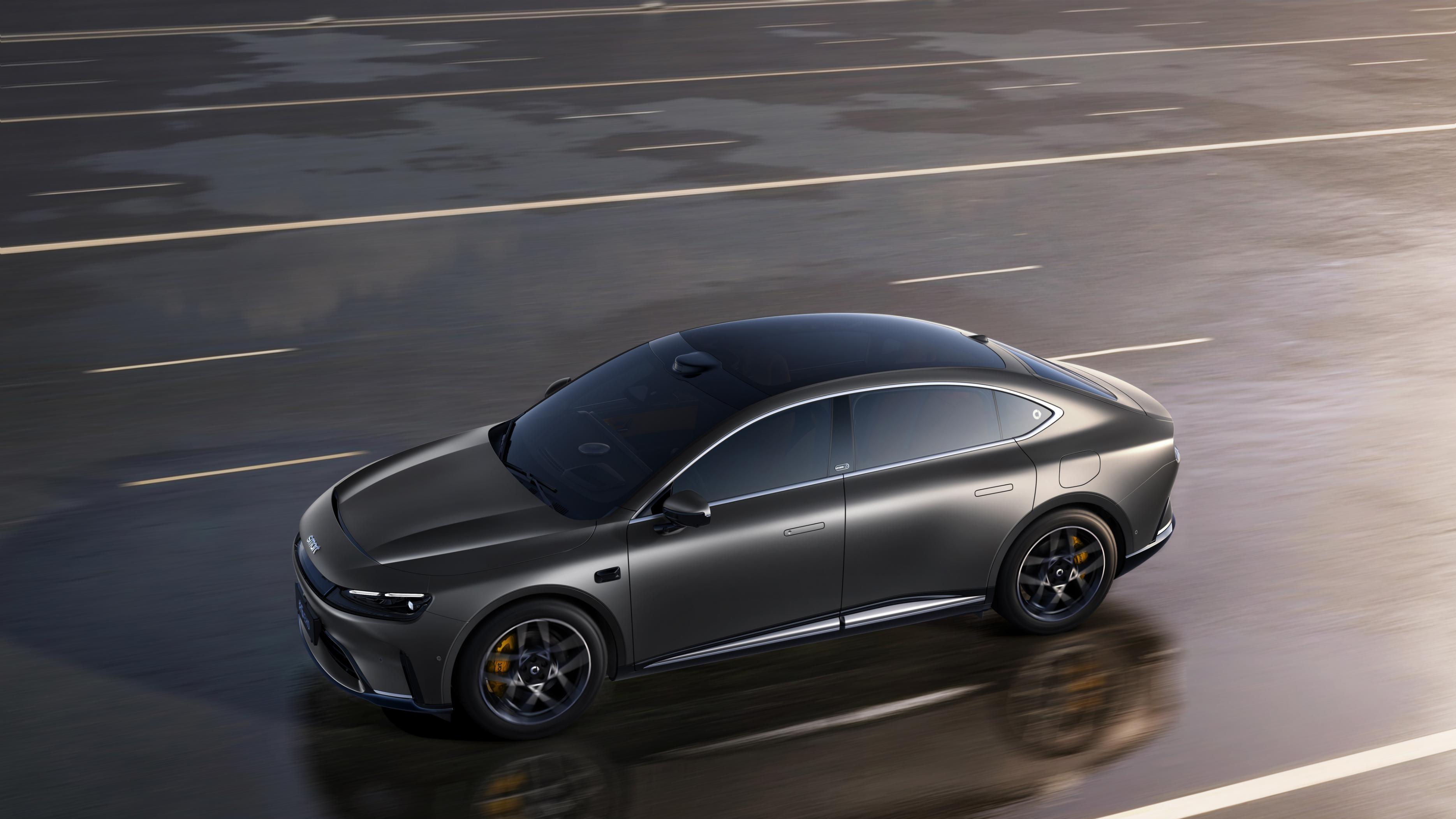 重塑灰色美学，全新 smart 精灵 6 号以哑光质感成就设计新标杆