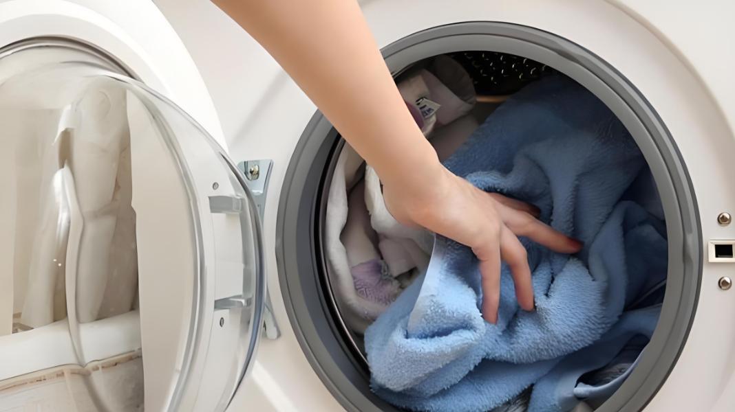 衣物溅油别乱搓！这几款除油王，一涂一冲洁净如新