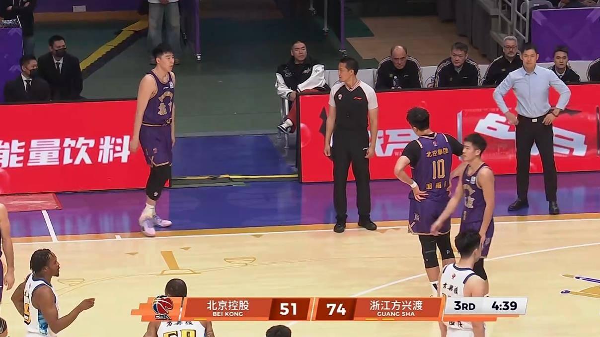 CBA焦点战今夜打响！CCTV5直播，北京拒2连败，四川拒18连败