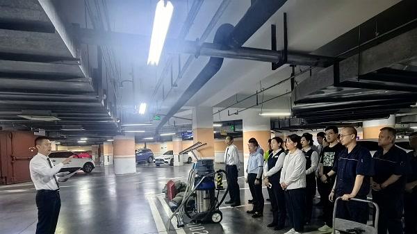 八角街道楼宇工作站全力做好防汛保障工作