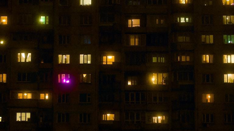 些深夜写"如果当初"的人，真正遗憾的不是选错