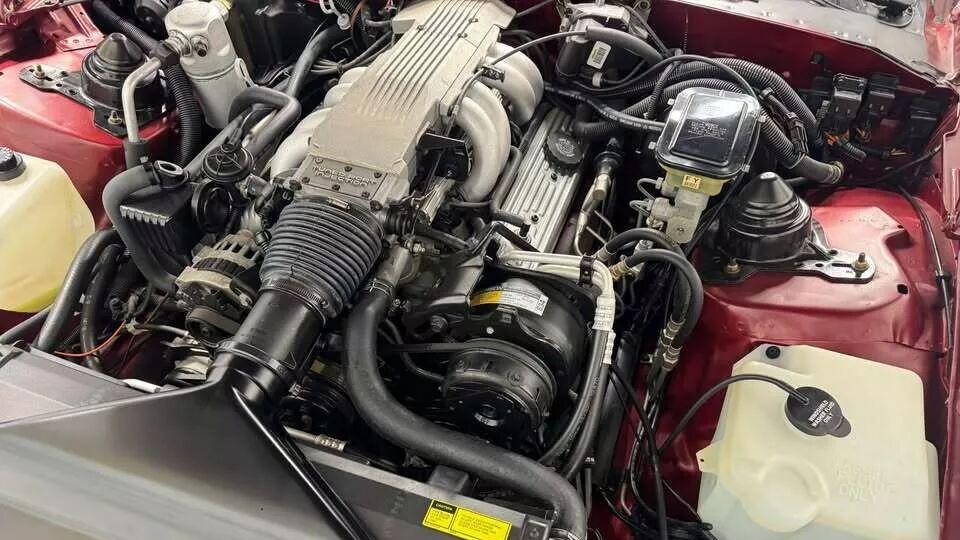 车库尘封37年！104英里雪佛兰科迈罗IROC-Z叫价堪比全新ZL1 1LE