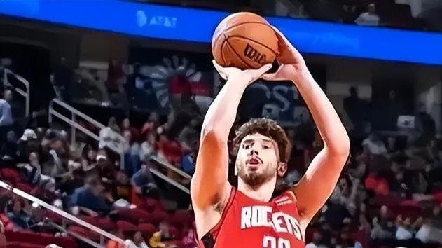 火箭输黄蜂，乌度卡戳中短板！