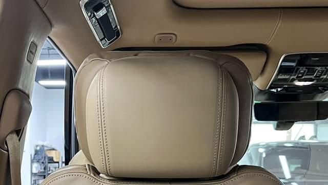 低调且奢华，路虎揽胜的内饰升级之旅