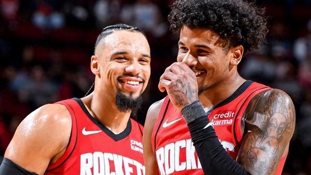 惨败绿军！杰伦格林18中5，布克你再不复出，太阳第七都保不住了