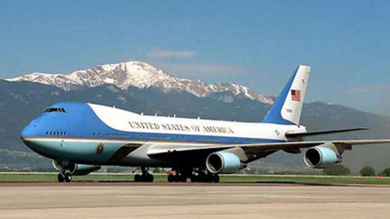 从螺旋桨到747：解码美国“空军一号”的百年传承与战略密码