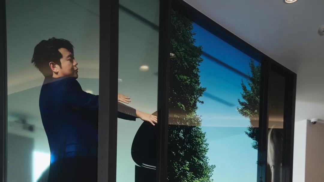 “小提琴家”曾宇谦与环球音乐续展新征程，今年将推最新专辑