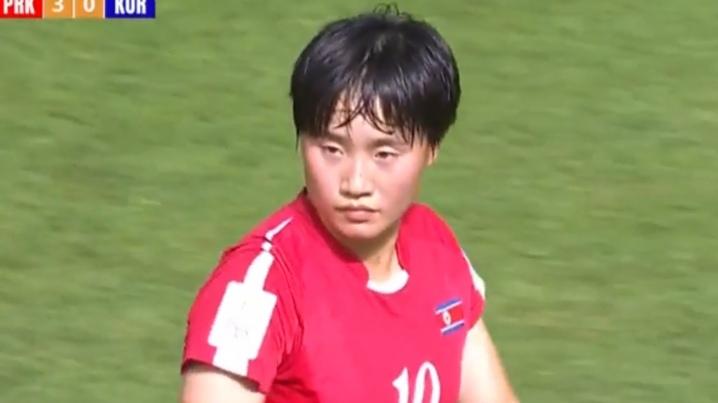 5-0碾压韩国，朝鲜3连胜，以头名晋级女足亚洲杯八强，将PK强敌