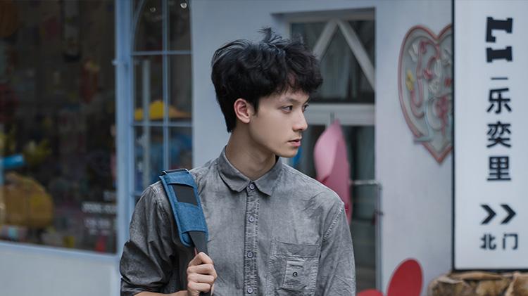 可以一包两用的摄影单肩包，你见过吗？