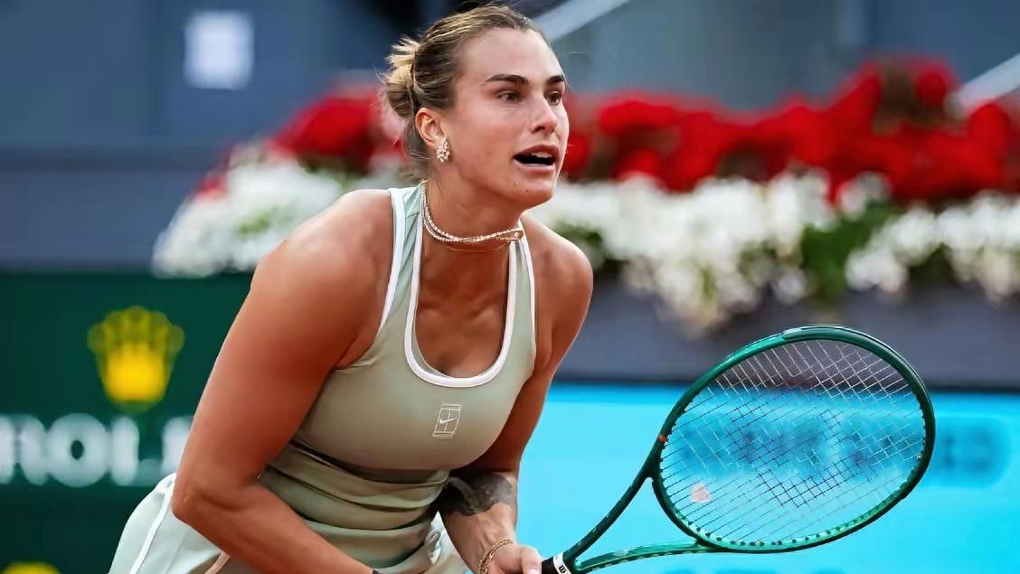 WTA1000马德里站1/4决赛 巴普蒂斯特2-1逆转萨巴伦卡