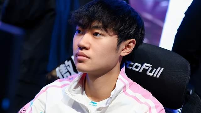 JDG越来越像T1，K皇点评HongQ，网友锐评：LPL也有自己的K博士