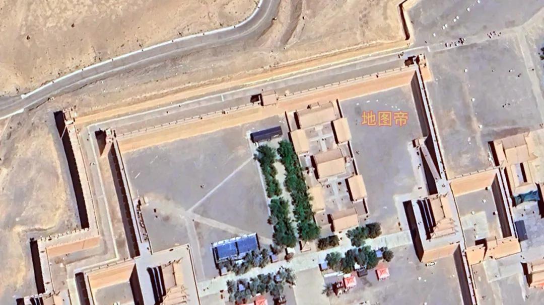 嘉峪关市面积是酒泉市的1/157，为何能平起平坐？