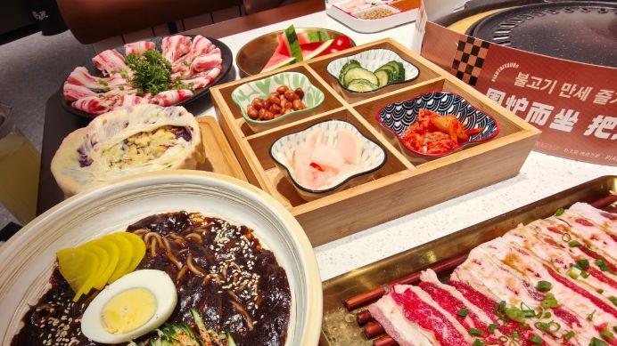 鄂州江畔的吉时烤肉：精选上等牛肉与火候的艺术