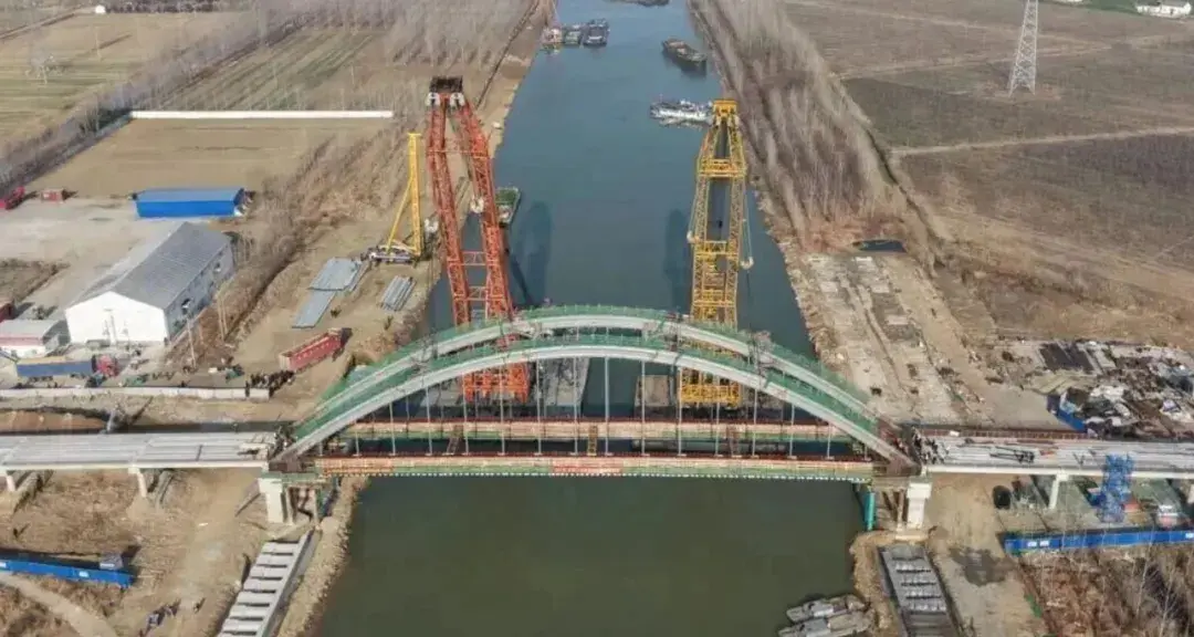 突发！中铁十二局承建大桥，突发坍塌！2死3失联！