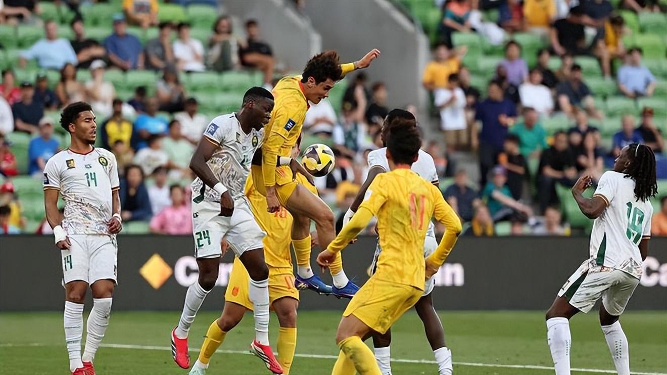 全方位被碾压？充满“教育”意义的输球！高手过招为国足找明发展方向