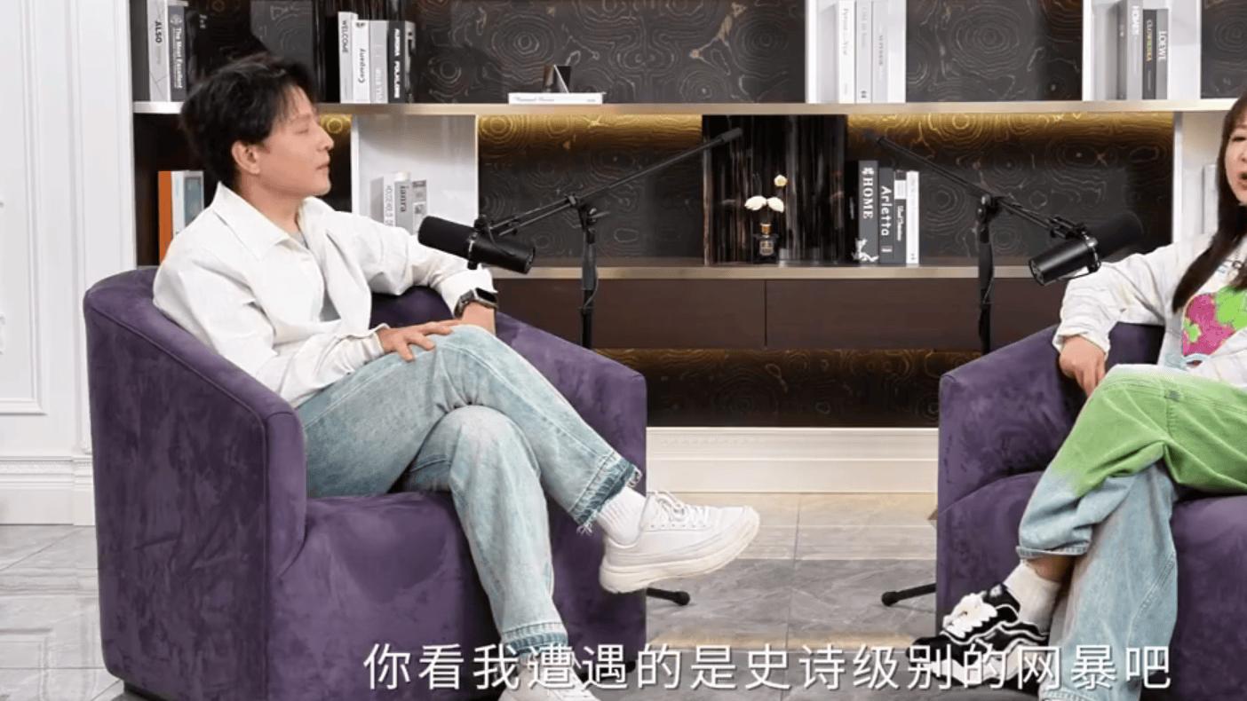 傅首尔回应网暴！淡然面对容貌攻击，三观太正圈粉无数