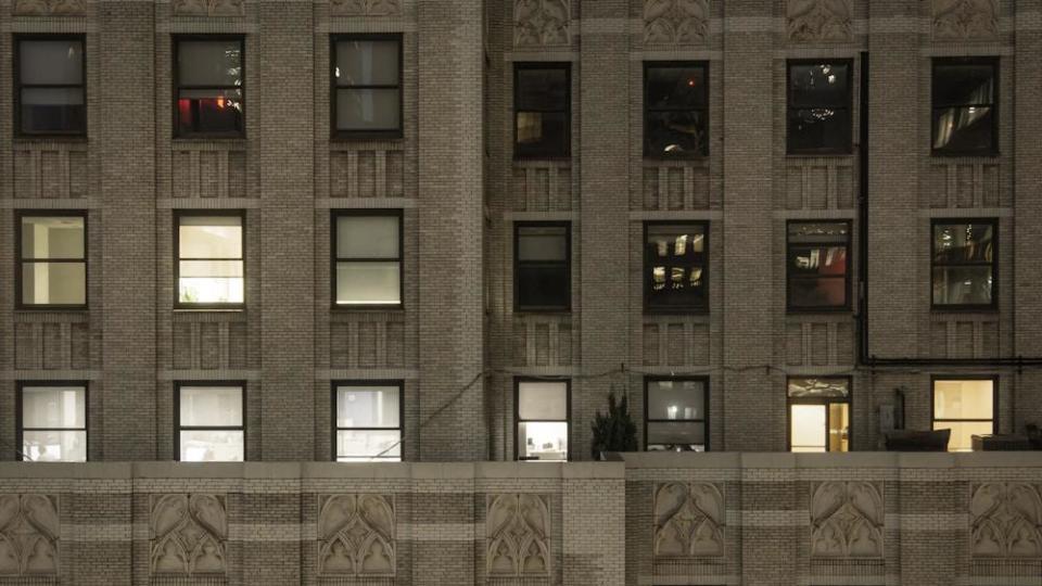 一位朋友的选择：从买房到调整资产，这届年轻人正在重新思考