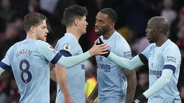 梦剧场捉蜜蜂？曼联主场斗小蜜蜂，2-1险胜还是1-1添堵？这三分不好拿！