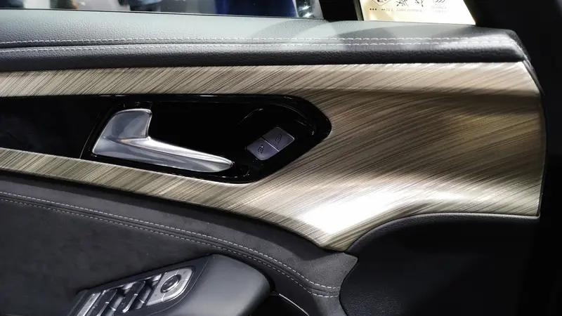 宝马X7改款优惠，你会选择它吗